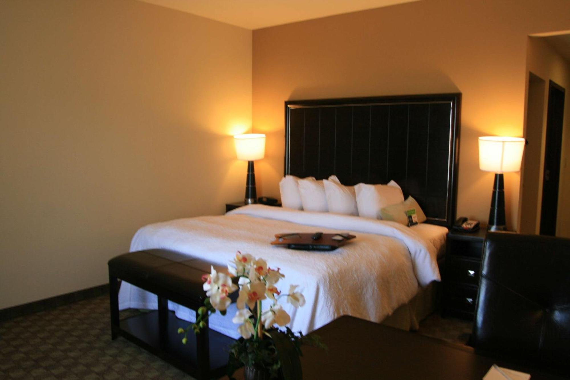 Hampton Inn & Suites Mcalester Bagian luar foto
